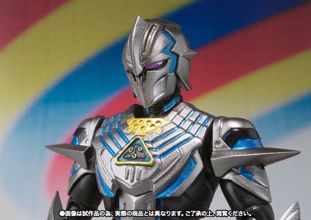 S.H.Figuarts Unofficial Sentai Akiba Ranger DELU KNIGHT Action Figure BANDAI_3