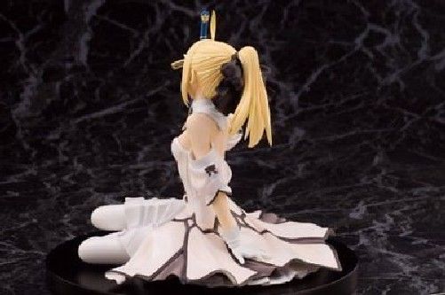 Fate Saber Lily Alphamax Ver. 1/7 Scale Figure from Japan_6