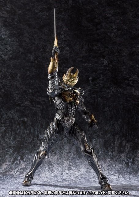 Makai Kadou Golden Knight GARO RYUGA Ver Action Figure BANDAI TAMASHII NATIONS_3