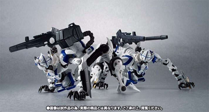 ROBOT SPIRITS Side KMF Code Geass Akito ALEXANDER Type-02 RYO & YUKIYA BANDAI_2