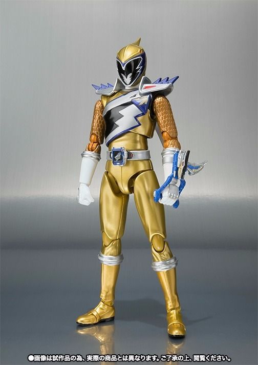 S.H.Figuarts Zyuden Sentai Kyoryuger KYORYU GOLD Action Figure BANDAI Japan_2