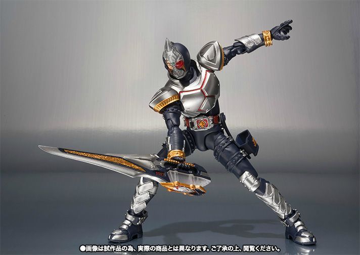 S.H.Figuarts Masked Kamen Rider Blade Broken Head Ver Action Figure BANDAI Japan_4