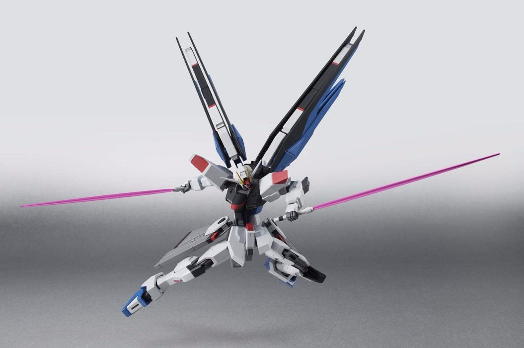 ROBOT SPIRITS Gundam Seed FREEDOM GUNDAM Action Figure BANDAI TAMASHII NATIONS_5