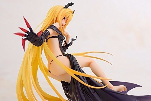 To Love-Ru Darkness Golden Darkness Trance of Darkness 1/8 PVC Figure AQUAMARINE_4