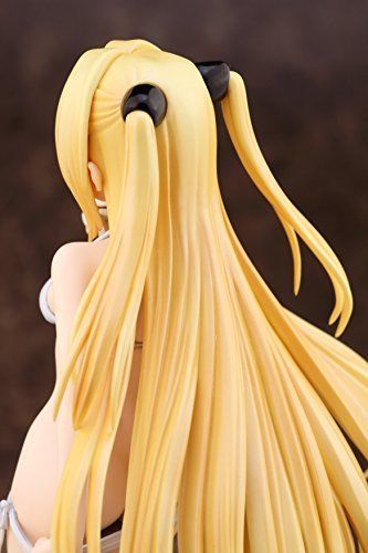 Alphamax To Love-Ru Golden Darkness White Swim Wear ver. 1/7 Scale Figure_10