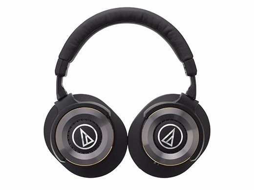 audio technica ATH-WS1100 Solid Bass Portable Headphones NEW from