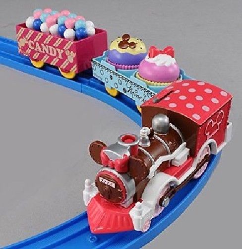 TAKARA TOMY PLARAIL DISNEY DREAM RAILWAY MINNIE MOUSE SWEETS LOCOMOTIVE NEW_2