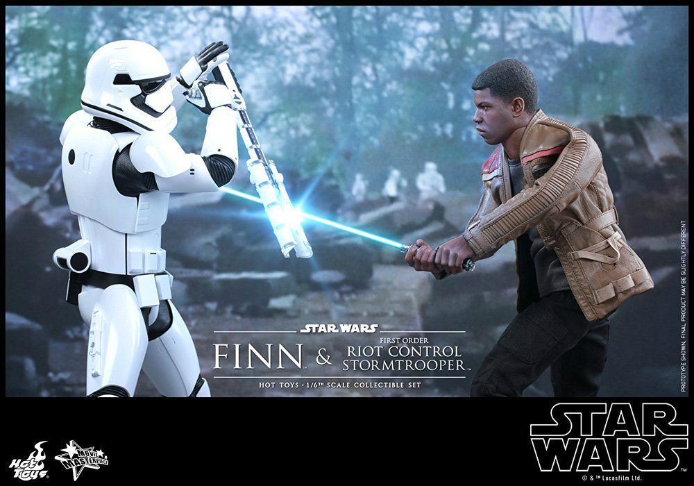 Movie Masterpiece Star Wars FINN & FIRST ORDER STORMTROOPER 1/6 Figure Hot Toys_4