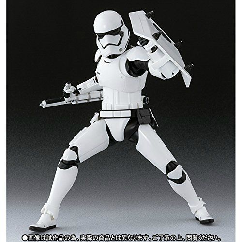 S.H.Figuarts Star Wars FIRST ORDER STORMTROOPER SHEILD & BATON Set Figure BANDAI_5