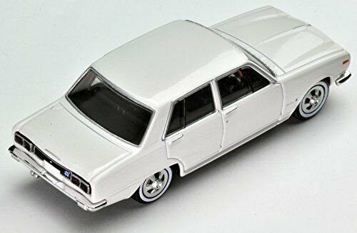 Tomica Limited Vintage Neo TLV-167a Skyline 2000GT 1971 (White) Diecast Car NEW_2