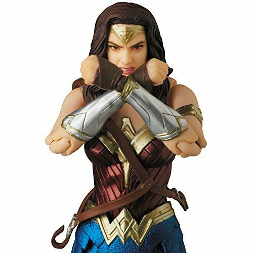 Medicom Toy MAFEX No.048 Wonder Woman (Wonder Woman Ver.) Figure NEW from Japan_8