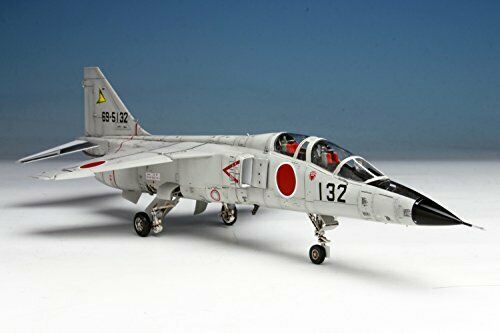 Platz 1/72 JASDF Supersonic Higher Trainer T-2 Late Type Plastic Model Kit NEW_4