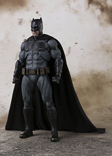 S.H.Figuarts DC Comic Justice League BATMAN Action Figure BANDAI NEW from Japan_3