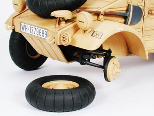 TAMIYA 1/16 German Kubelwagen Type 82 Africa-Corps w/Feldmarschall Rommel Kit_2