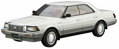 Aoshima 1/24 Toyota UZS131 Crown Royal Saloon G '89 Plastic Model Kit NEW_1