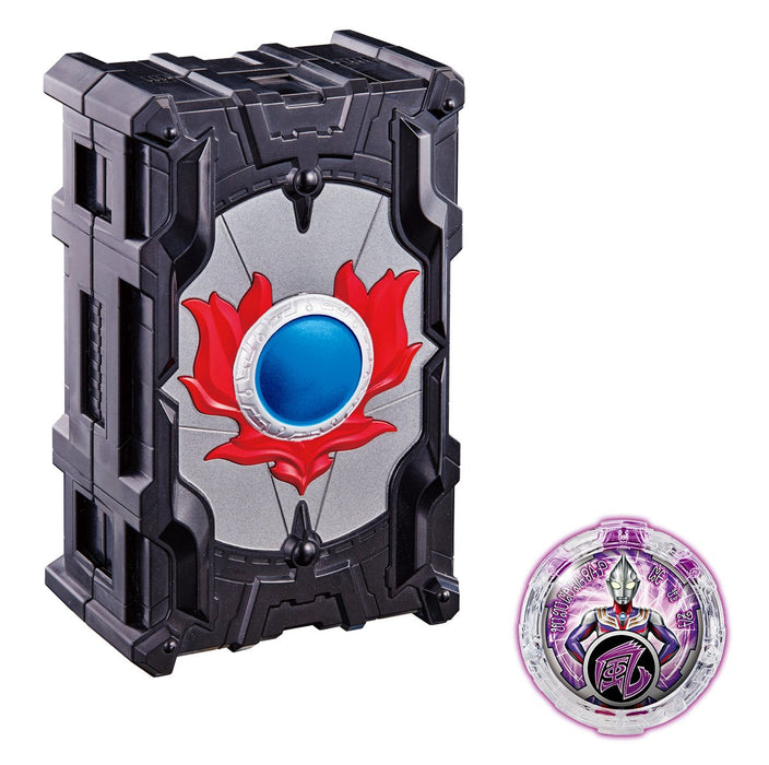 BANDAI ULTRAMAN R/B DX LUBE CRYSTAL HOLDER W/ TIGA CRYSTAL transformation goods_1