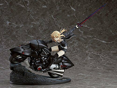 Fate Saber/Altria Pendragon [Alter] &amp; Cuirassier Noir Figure NEW from Japan_2