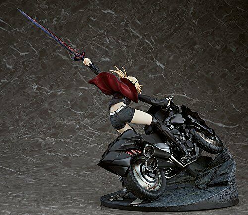 Fate Saber/Altria Pendragon [Alter] &amp; Cuirassier Noir Figure NEW from Japan_5