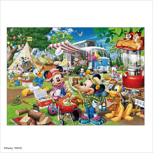 Tenyo 300 piece Disney Auto camping together Jigsaw Puzzle 30.5x43cm ‎D-300-013_1