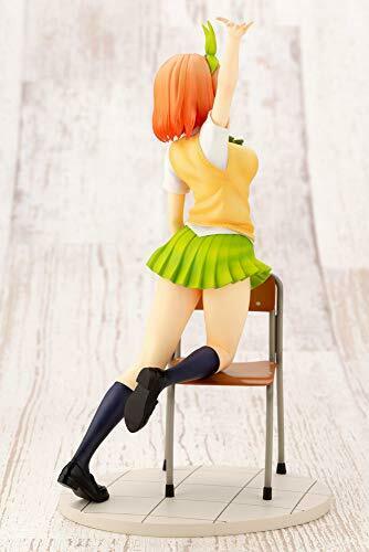 The Quintessential Quintuplets Yotsuba Nakano 1/8 Scale Figure NEW from Japan_10