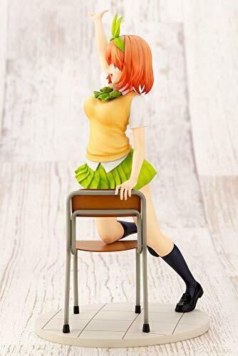 The Quintessential Quintuplets Yotsuba Nakano 1/8 Scale Figure NEW from Japan_4