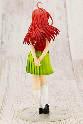 The Quintessential Quintuplets Itsuki Nakano 1/8 Scale Figure NEW from Japan_6