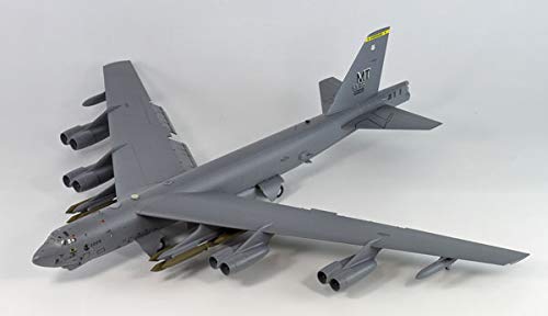 Great wall hobby 1/144 US Air Force B-52H Strategic bomber Total length 337mm_1