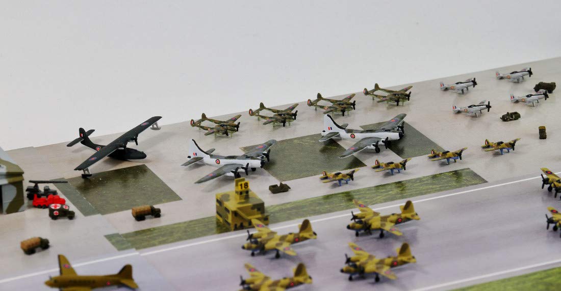 Pit-Road 1/700 SPS Series WWII UK Air Force Base Airfield Sceen Paper Base SPS10_9