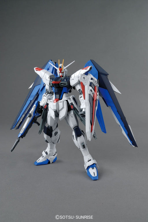 Bandai Spirits MG Gundam SEED Freedom Gundam Ver.2.0 1/100 Model Kit ‎T07155 NEW_2