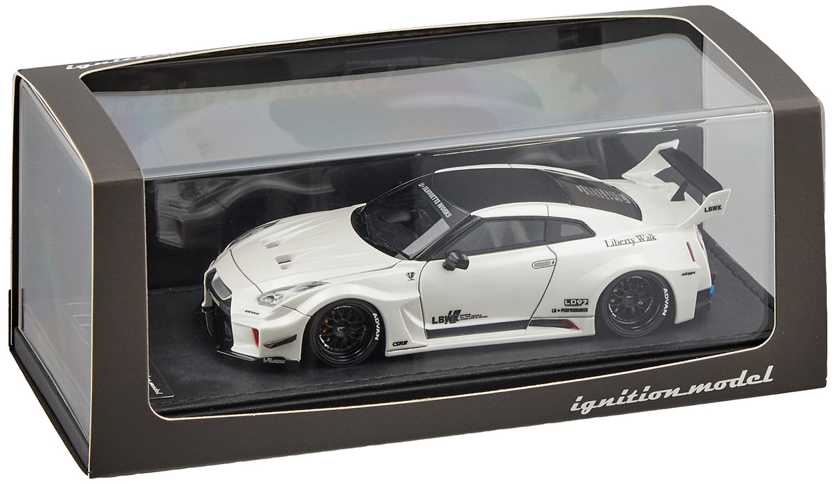 ignition model 1/43 LB-Silhouette Works GT Nissan 35GT-RR White Model Car IG2541_3