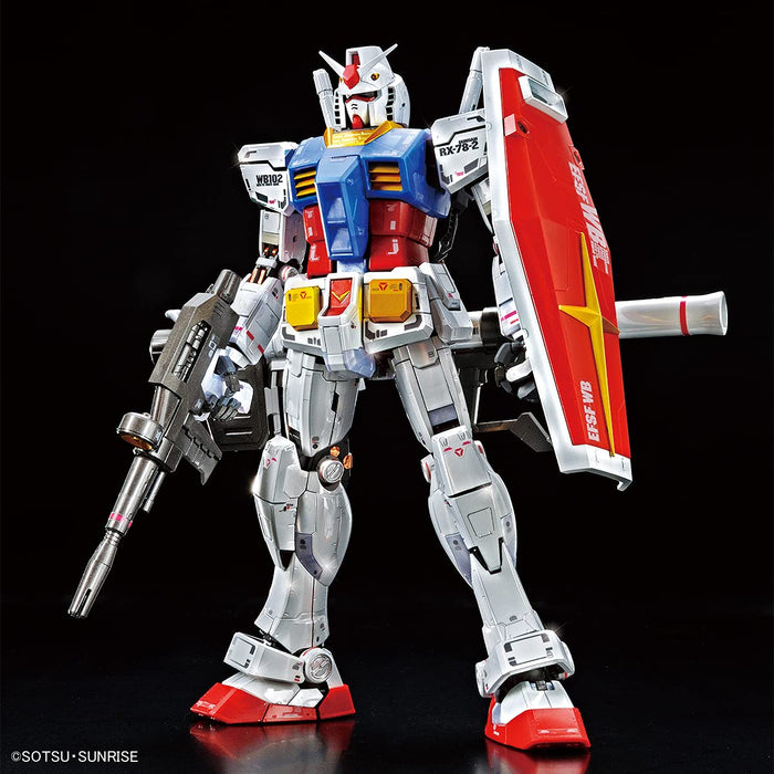 MG 1/100 Gundam Base Limited RX-78-2 Gundam Ver.3.0 [Titanium Finish] Model Kit_1