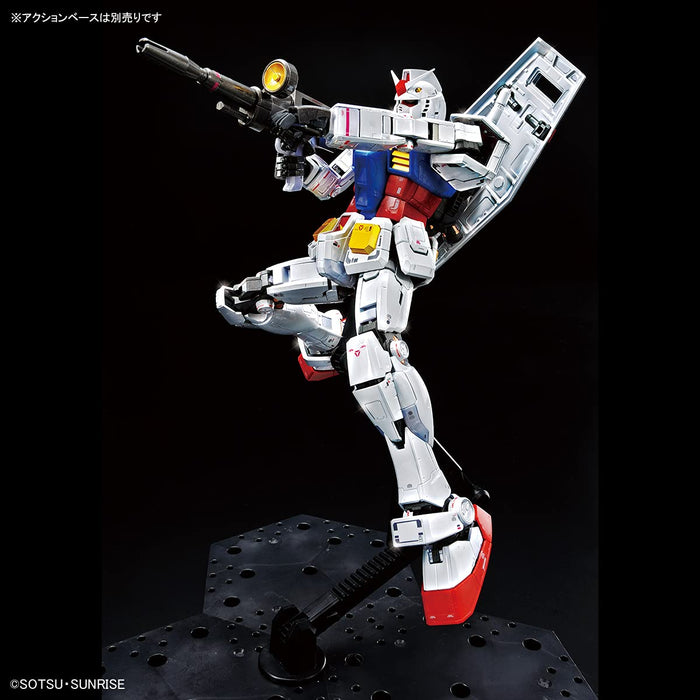 MG 1/100 Gundam Base Limited RX-78-2 Gundam Ver.3.0 [Titanium Finish] Model Kit_6