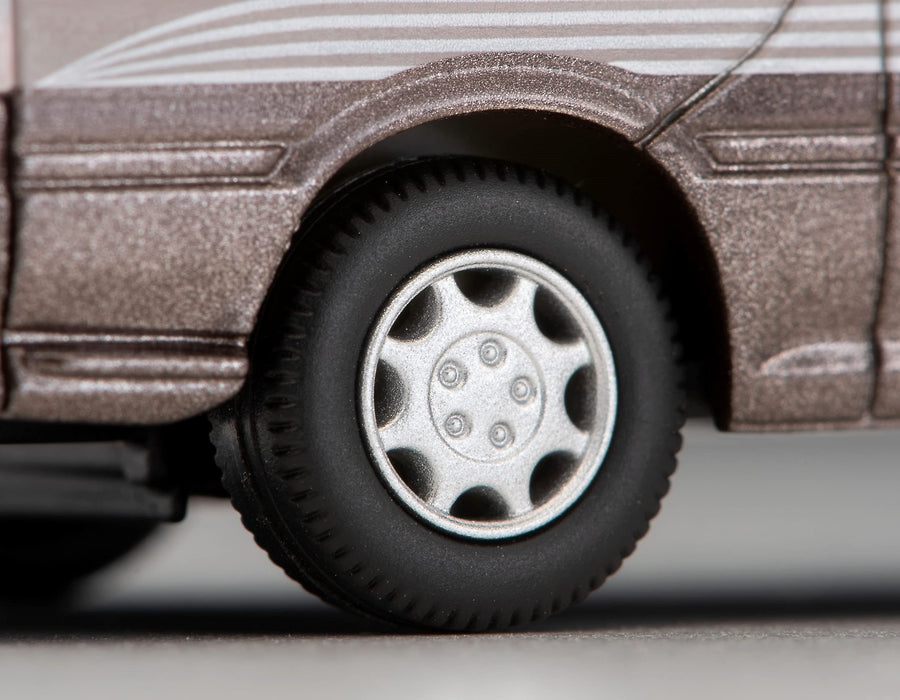 Tomica Limited Vintage Neo 1/64 LV-N216C Toyota Hiace Wagon Super Custom 316923_5