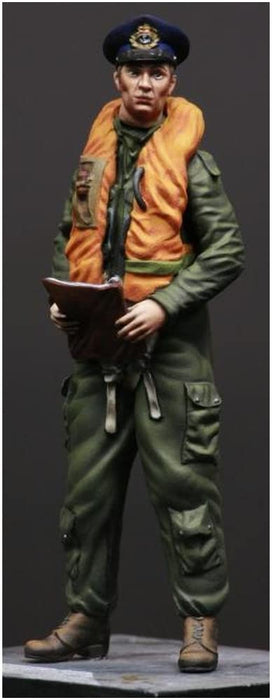 1/32 1950s Royal Air Force / FAA Fleet Air Arm Pilot 1 Set Resin Kit AHU32F004_3